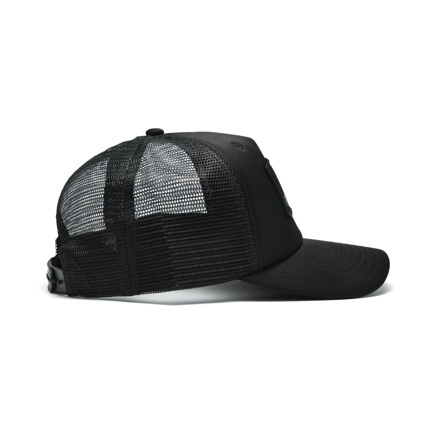 WOVEN LOGO CAP