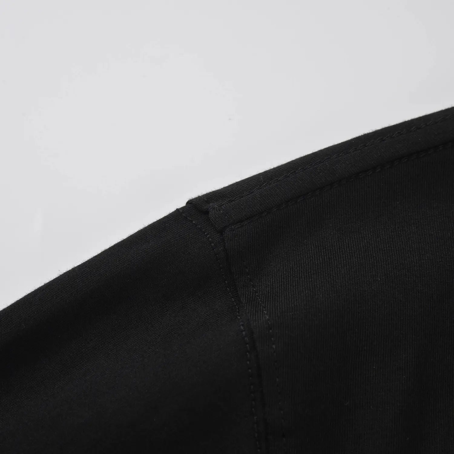 Shoulder seam stitching detail on The Subtle T-Shirt by Pagulayan black cotton t shirt.