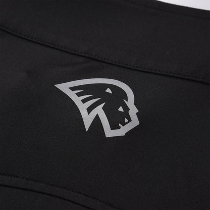 Close-up of the Pagulayan lion logo printed on the back collar of the Women’s Team Canada billiards jersey.